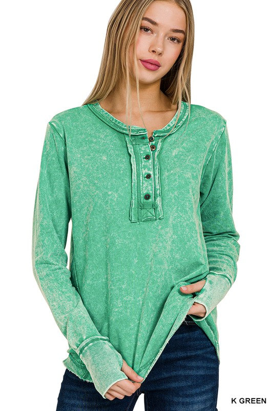 Vintage Vibe Sweatshirt in Green